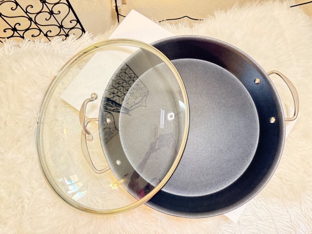 Tramontina 16-Inch Hard Anodized Nonstick Paella Pan Glass Lid